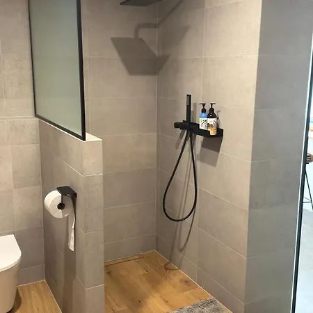 Two Tangerines * Milicz