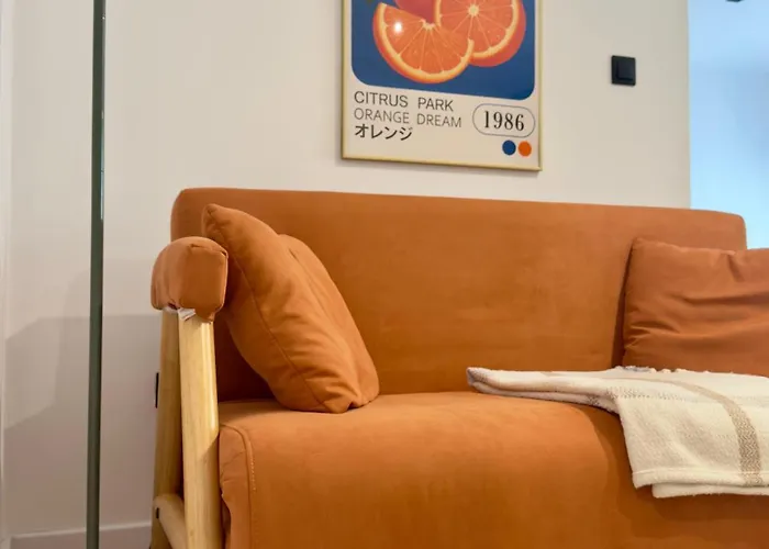 Two Tangerines * Milicz