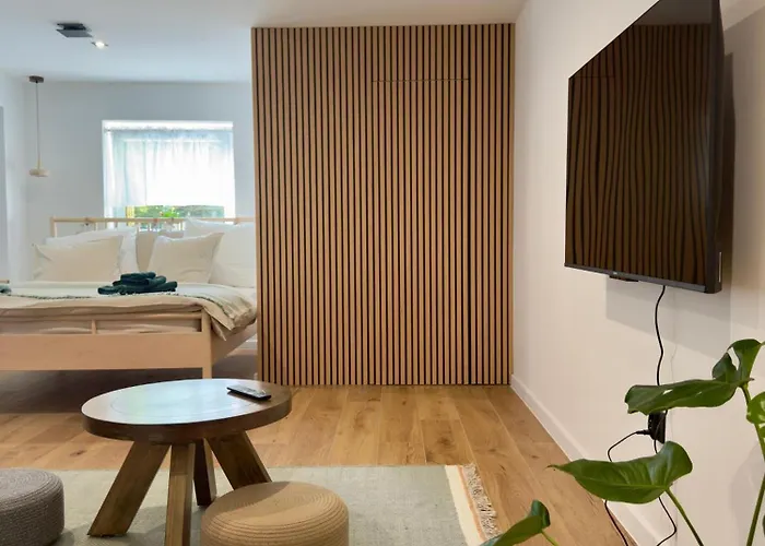 Two Tangerines Milicz